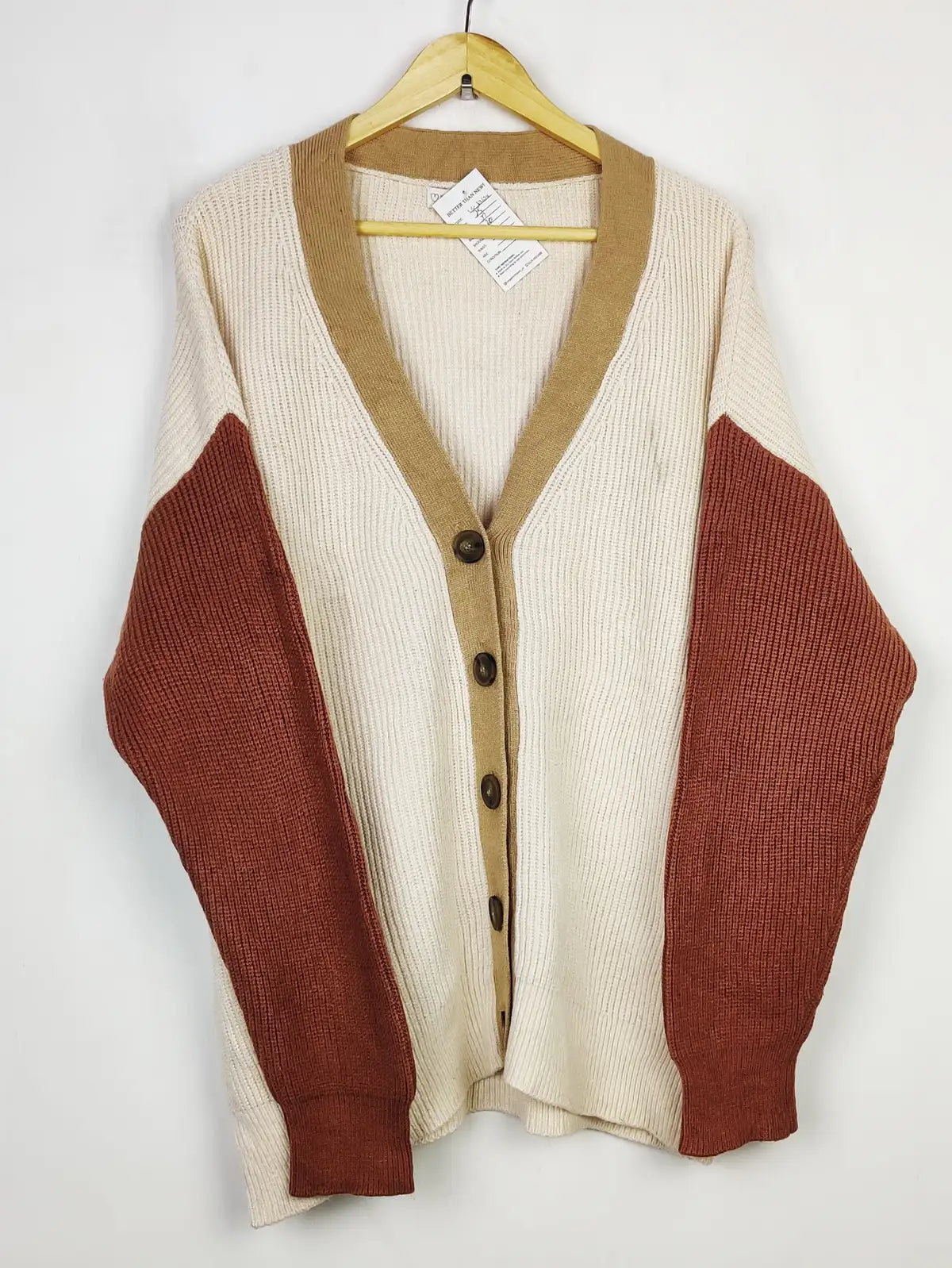 Buy online pre-used pre-loved 100% authentic & Original branded Primark (LS-13624) available in Pakistan. Top international brands avilable.