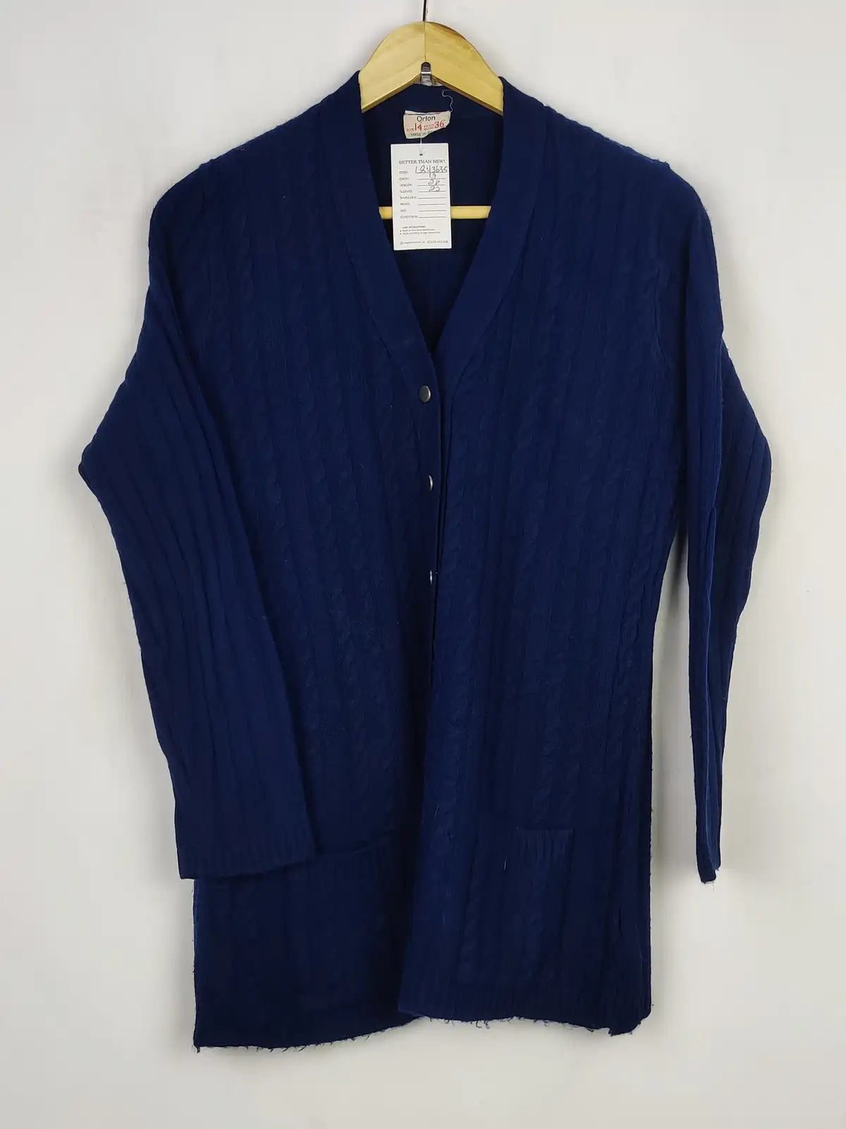 Buy online pre-used pre-loved 100% authentic & Original branded St Michael (LS-13635) available in Pakistan. Top international brands avilable.