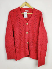 Buy online pre-used pre-loved 100% authentic & Original branded Cotton Traders (LS-13647) available in Pakistan. Top international brands avilable.