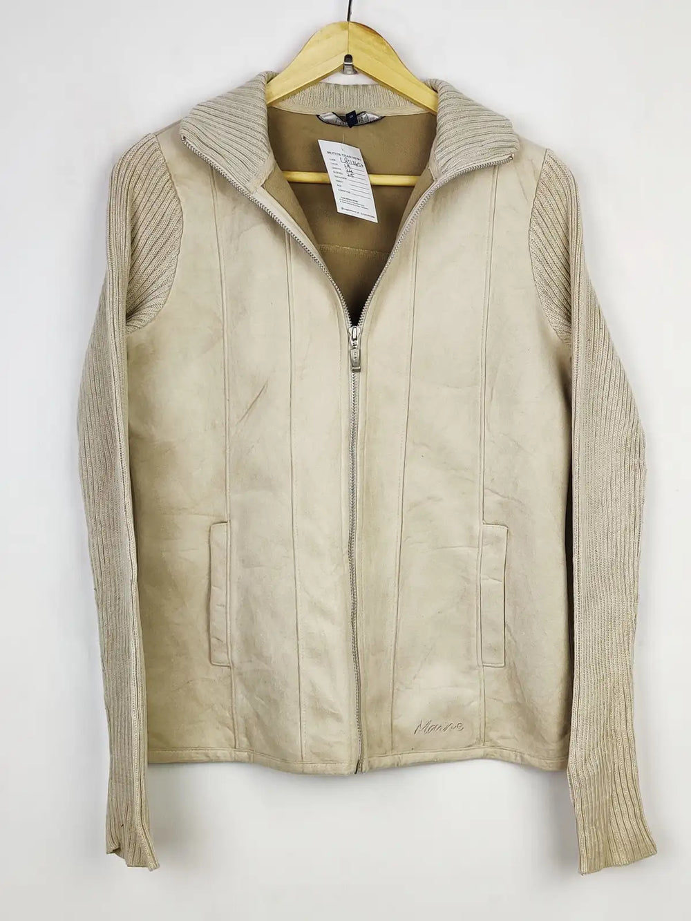 Buy online pre-used pre-loved 100% authentic & Original branded Maine (LS-13650) available in Pakistan. Top international brands avilable.