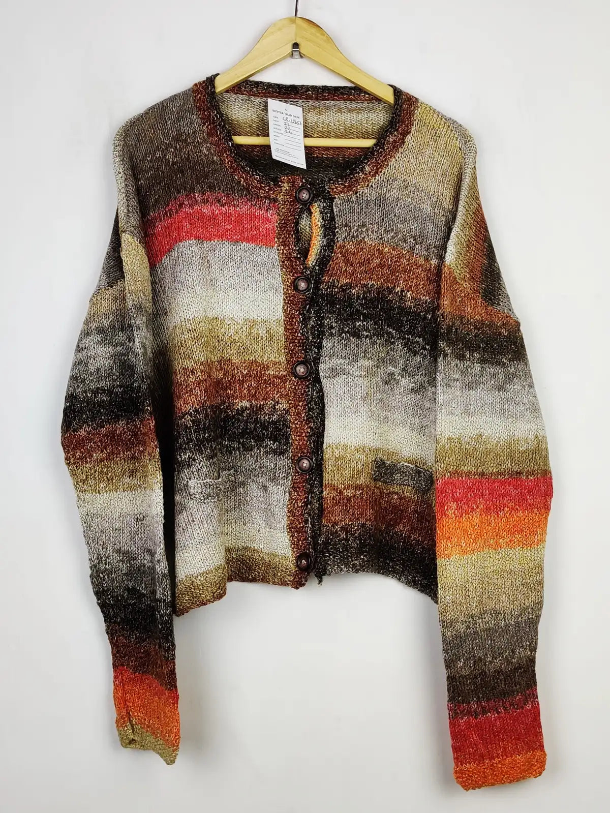 Buy online pre-used pre-loved 100% authentic & Original branded Unknown Brand (LS-13654) available in Pakistan. Top international brands avilable.