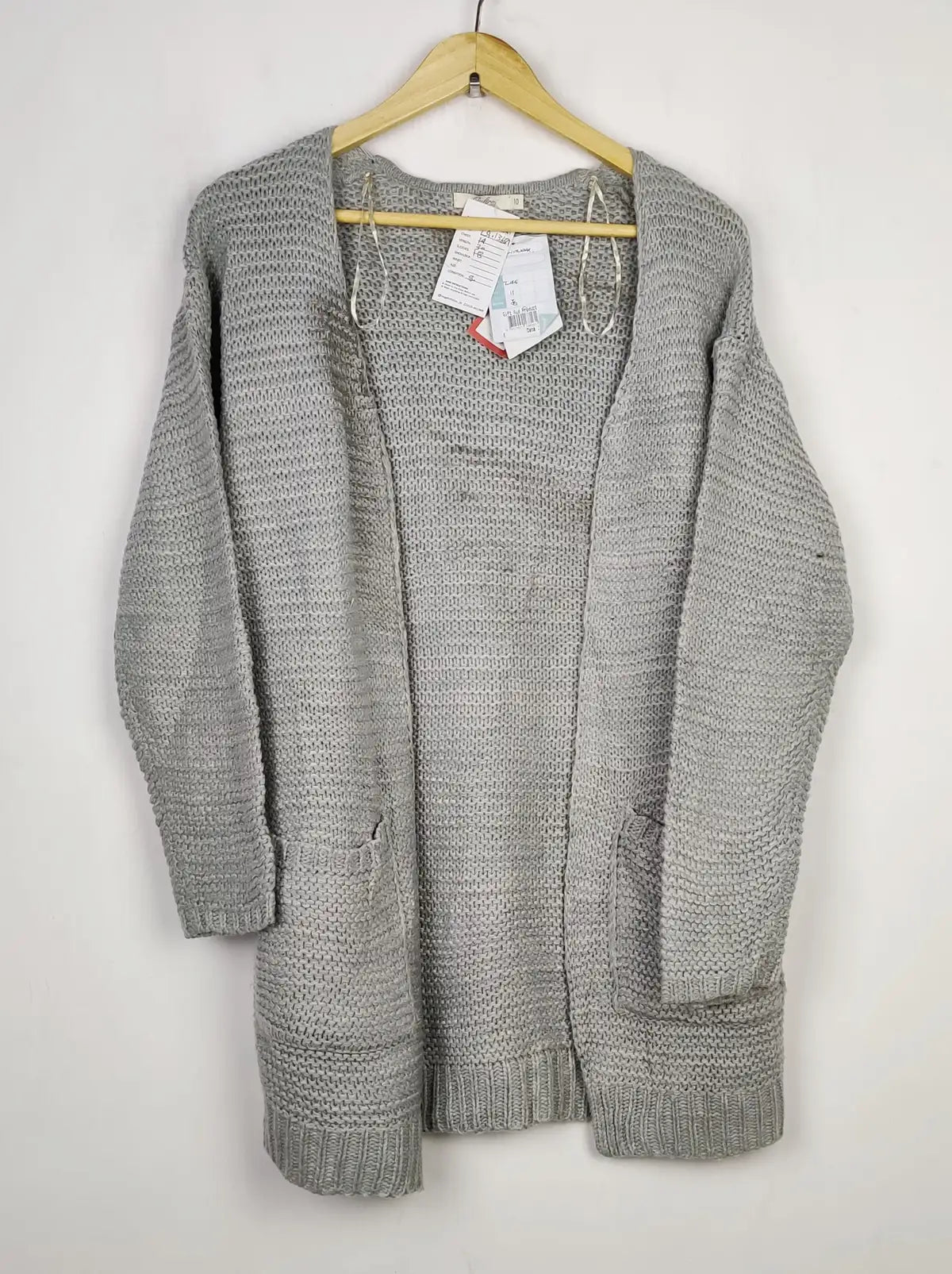 Buy online pre-used pre-loved 100% authentic & Original branded Onfire (LS-13657) available in Pakistan. Top international brands avilable.