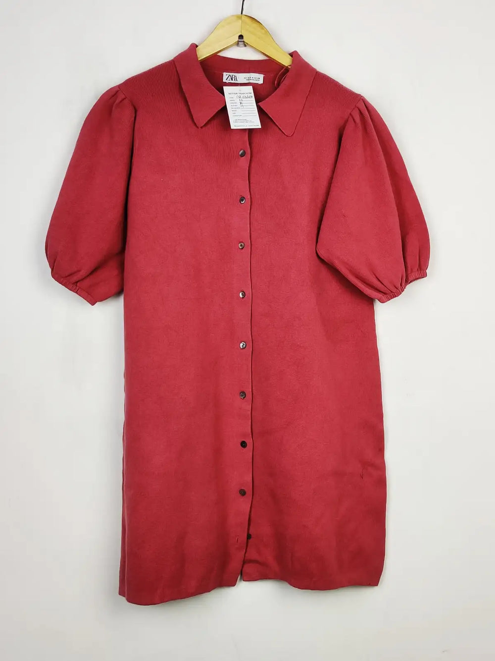 Buy online pre-used pre-loved 100% authentic & Original branded Zara (LS-13666) available in Pakistan. Top international brands avilable.