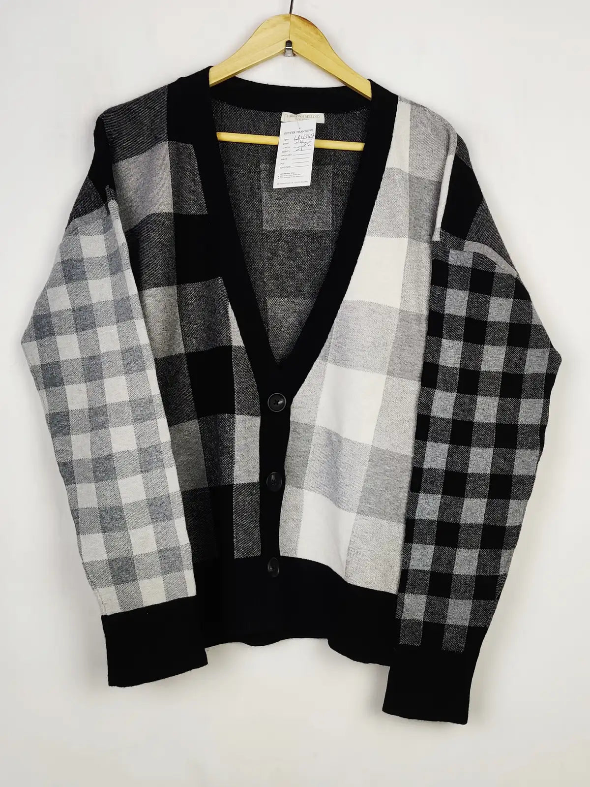 Buy online pre-used pre-loved 100% authentic & Original branded Christian Siriano (LS-13677) available in Pakistan. Top international brands avilable.