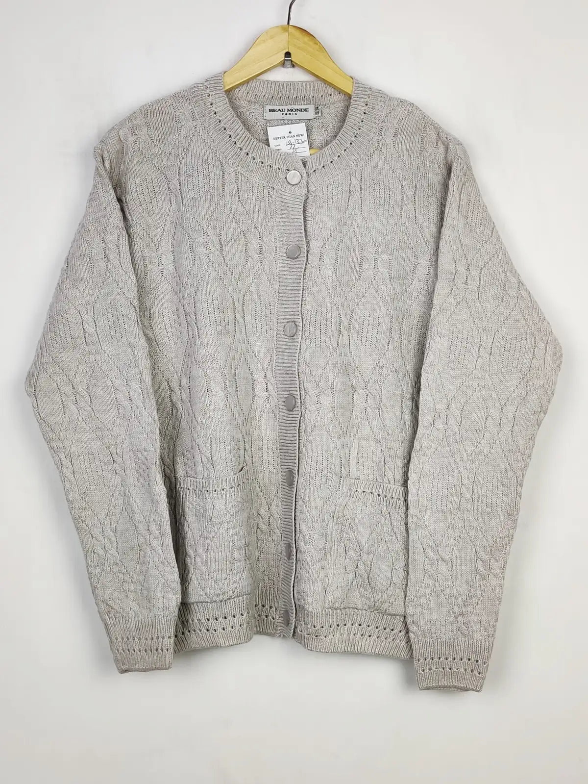 Buy online pre-used pre-loved 100% authentic & Original branded Beau Monde (LS-13700) available in Pakistan. Top international brands avilable.