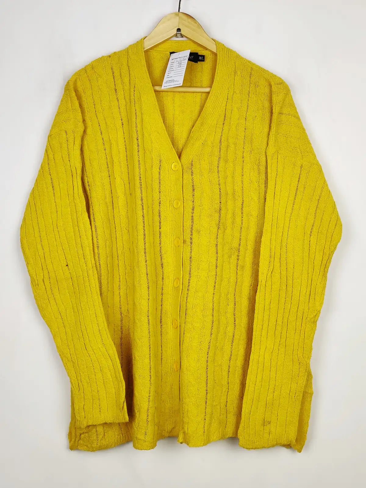 Buy online pre-used pre-loved 100% authentic & Original branded Diana (LS-13722) available in Pakistan. Top international brands avilable.