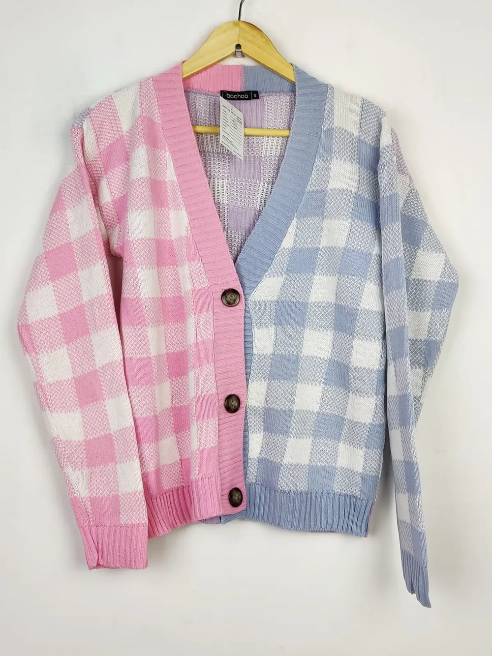 Buy online pre-used pre-loved 100% authentic & Original branded Boohoo (LS-13729) available in Pakistan. Top international brands avilable.