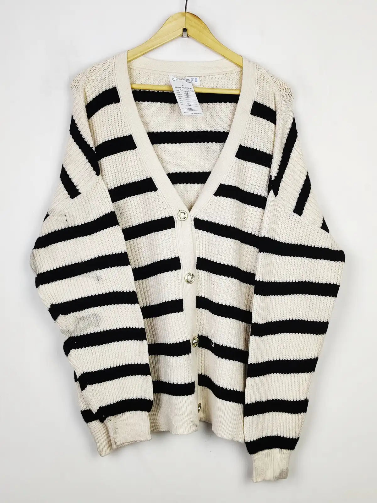 Buy online pre-used pre-loved 100% authentic & Original branded Primark (LS-13742) available in Pakistan. Top international brands avilable.