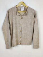 Buy online pre-used pre-loved 100% authentic & Original branded Honor Millburn (LS-13747) available in Pakistan. Top international brands avilable.