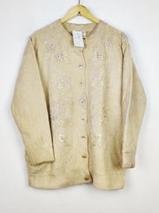 Buy online pre-used pre-loved 100% authentic & Original branded Reflect (LS-13748) available in Pakistan. Top international brands avilable.