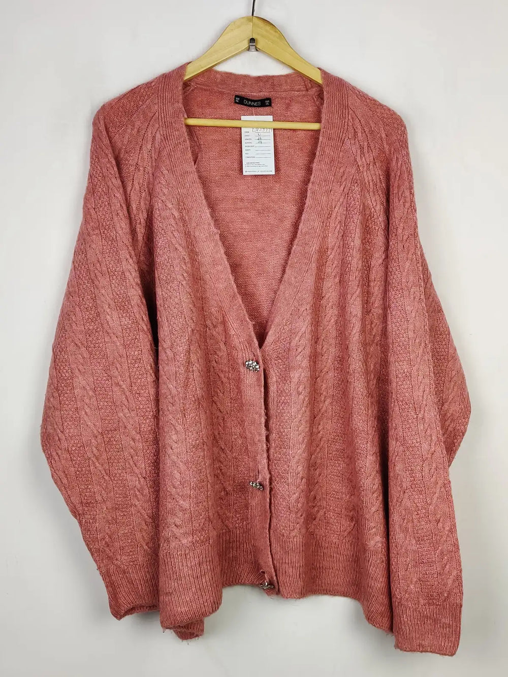 Buy online pre-used pre-loved 100% authentic & Original branded Dunnes Stores (LS-13771) available in Pakistan. Top international brands avilable.