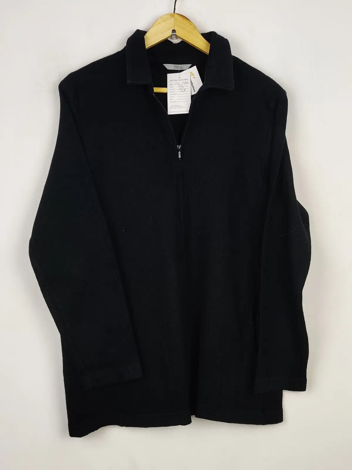 Buy online pre-used pre-loved 100% authentic & Original branded Marks & Spencer (LS-13809) available in Pakistan. Top international brands avilable.