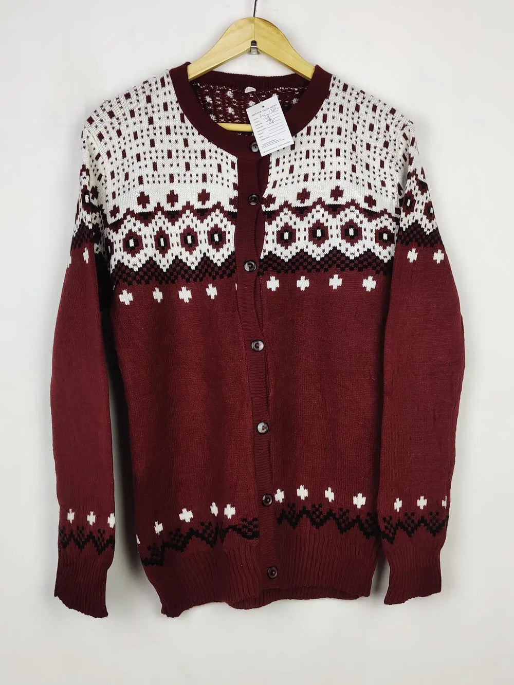 Buy online pre-used pre-loved 100% authentic & Original branded Unknown Brand (LS-13810) available in Pakistan. Top international brands avilable.