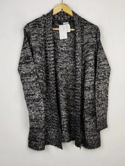 Buy online pre-used pre-loved 100% authentic & Original branded Atmosphere (LS-13814) available in Pakistan. Top international brands avilable.