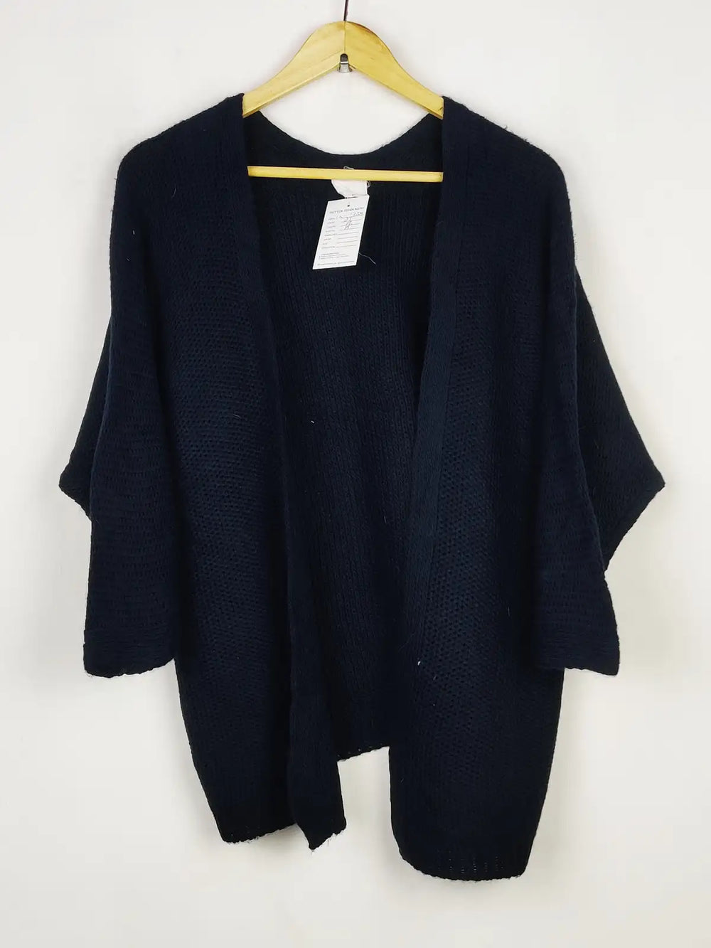 Buy online pre-used pre-loved 100% authentic & Original branded Dreams (LS-13829) available in Pakistan. Top international brands avilable.