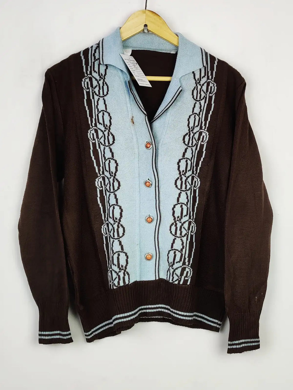 Buy online pre-used pre-loved 100% authentic & Original branded Unknown Brand (LS-13838) available in Pakistan. Top international brands avilable.