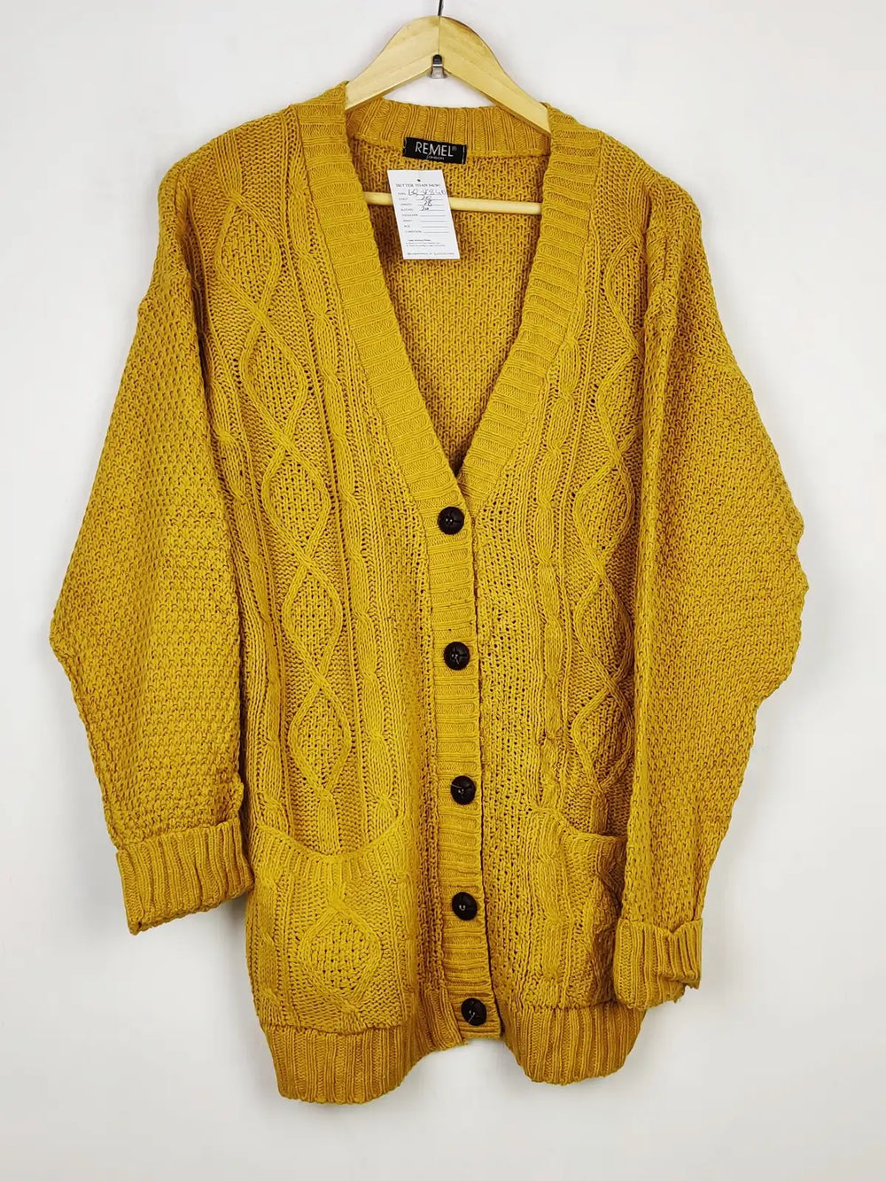 Buy online pre-used pre-loved 100% authentic & Original branded Remel (LS-13840) available in Pakistan. Top international brands avilable.