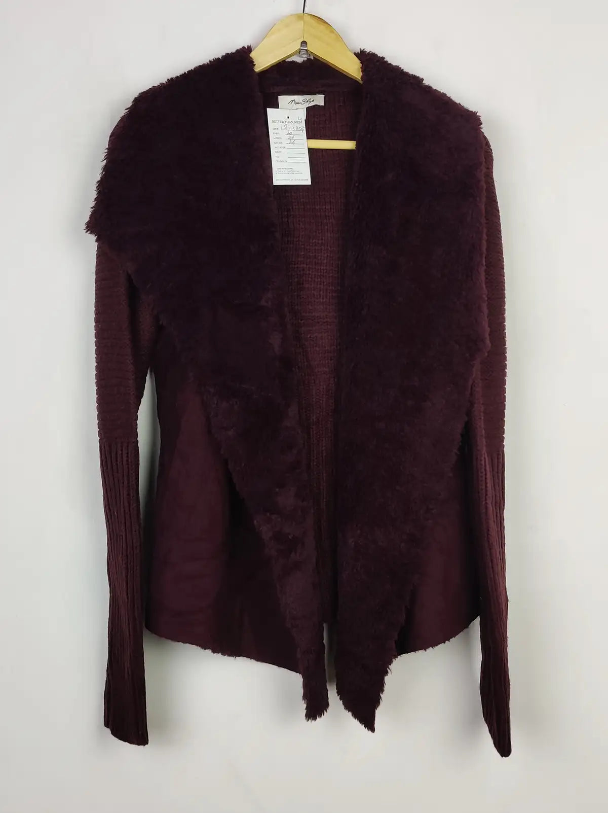 Buy online pre-used pre-loved 100% authentic & Original branded Miss Shop (LS-13854) available in Pakistan. Top international brands avilable.