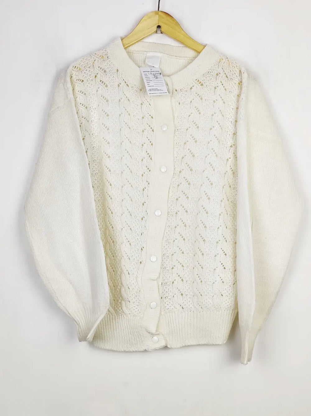 Buy online pre-used pre-loved 100% authentic & Original branded Unknown Brand (LS-13855) available in Pakistan. Top international brands avilable.