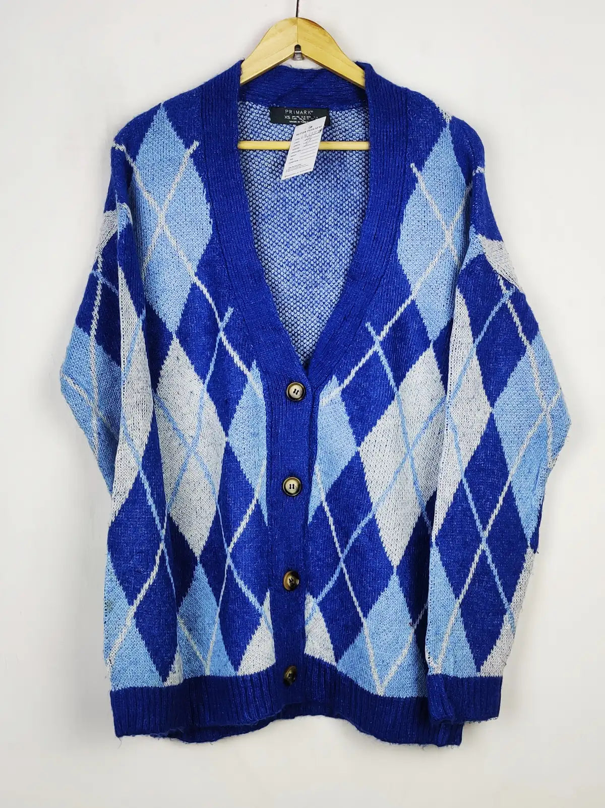 Buy online pre-used pre-loved 100% authentic & Original branded Primark (LS-13878) available in Pakistan. Top international brands avilable.