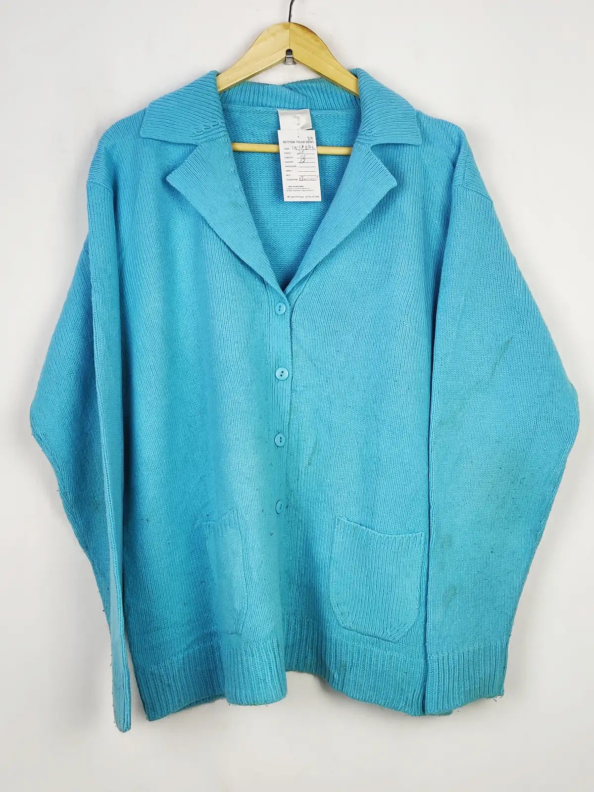 Buy online pre-used pre-loved 100% authentic & Original branded Unknown Brand (LS-13889) available in Pakistan. Top international brands avilable.