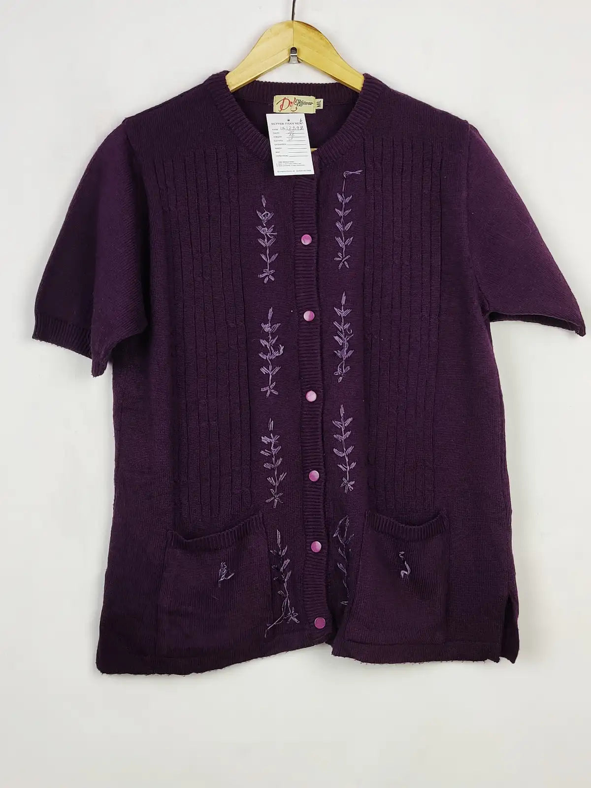 Buy online pre-used pre-loved 100% authentic & Original branded Dil (LS-13896) available in Pakistan. Top international brands avilable.