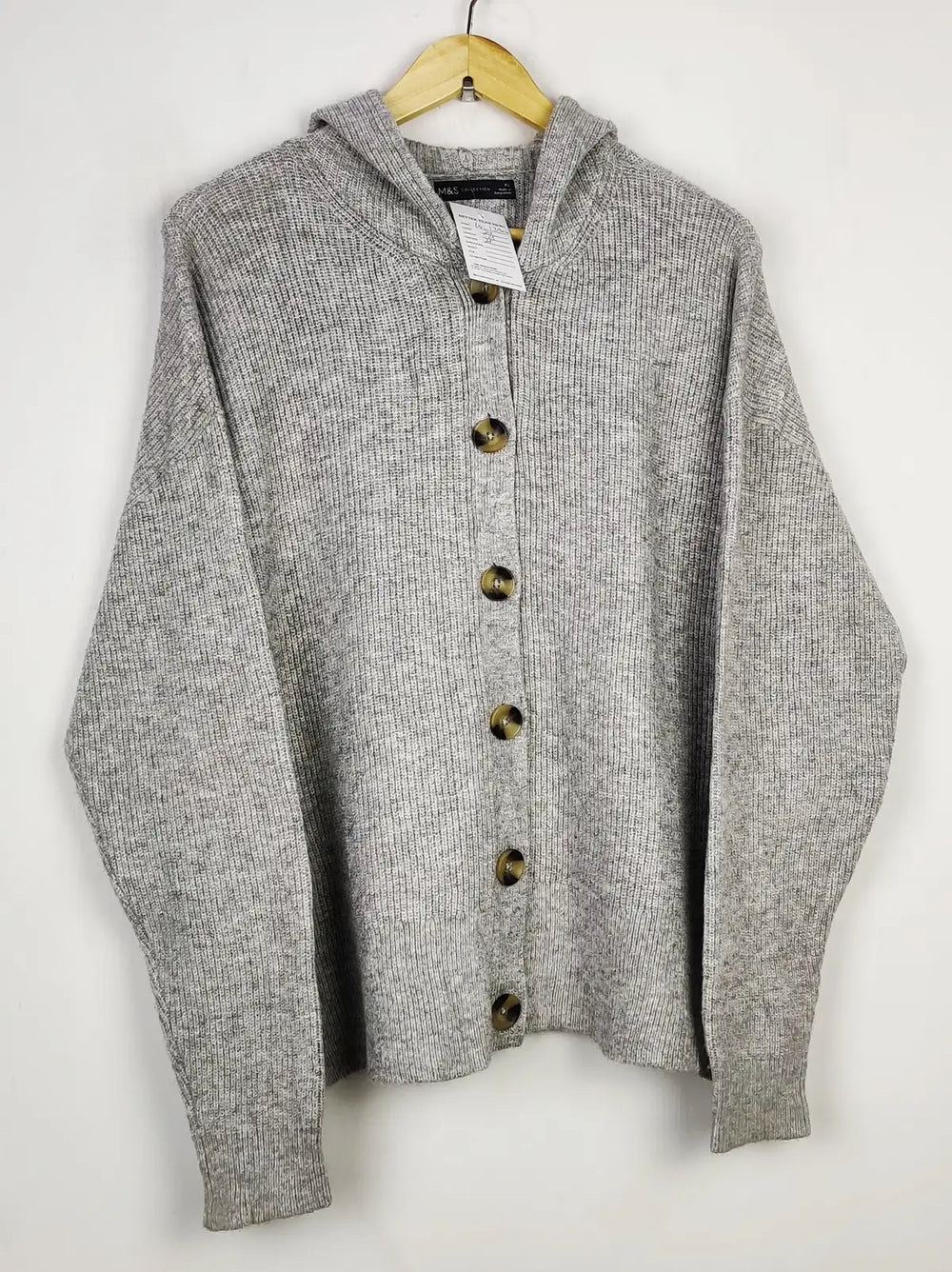 Buy online pre-used pre-loved 100% authentic & Original branded Marks & Spencer (LS-13904) available in Pakistan. Top international brands avilable.