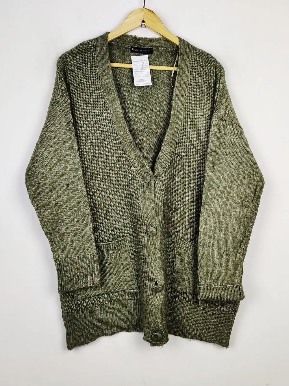 Buy online pre-used pre-loved 100% authentic & Original branded Marks & Spencer (LS-13910) available in Pakistan. Top international brands avilable.