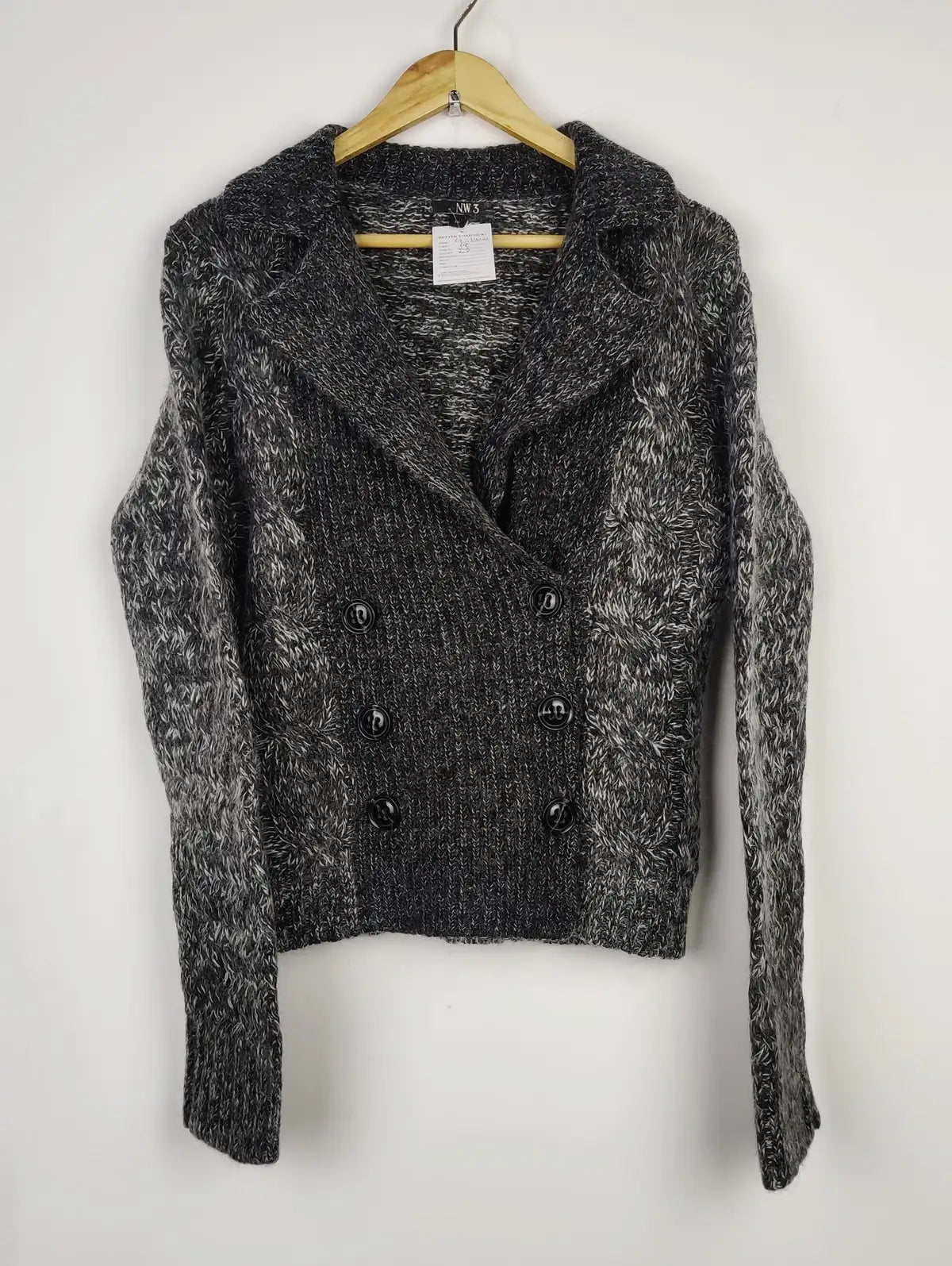 Buy online pre-used pre-loved 100% authentic & Original branded N.W.3 (LS-14006) available in Pakistan. Top international brands avilable.