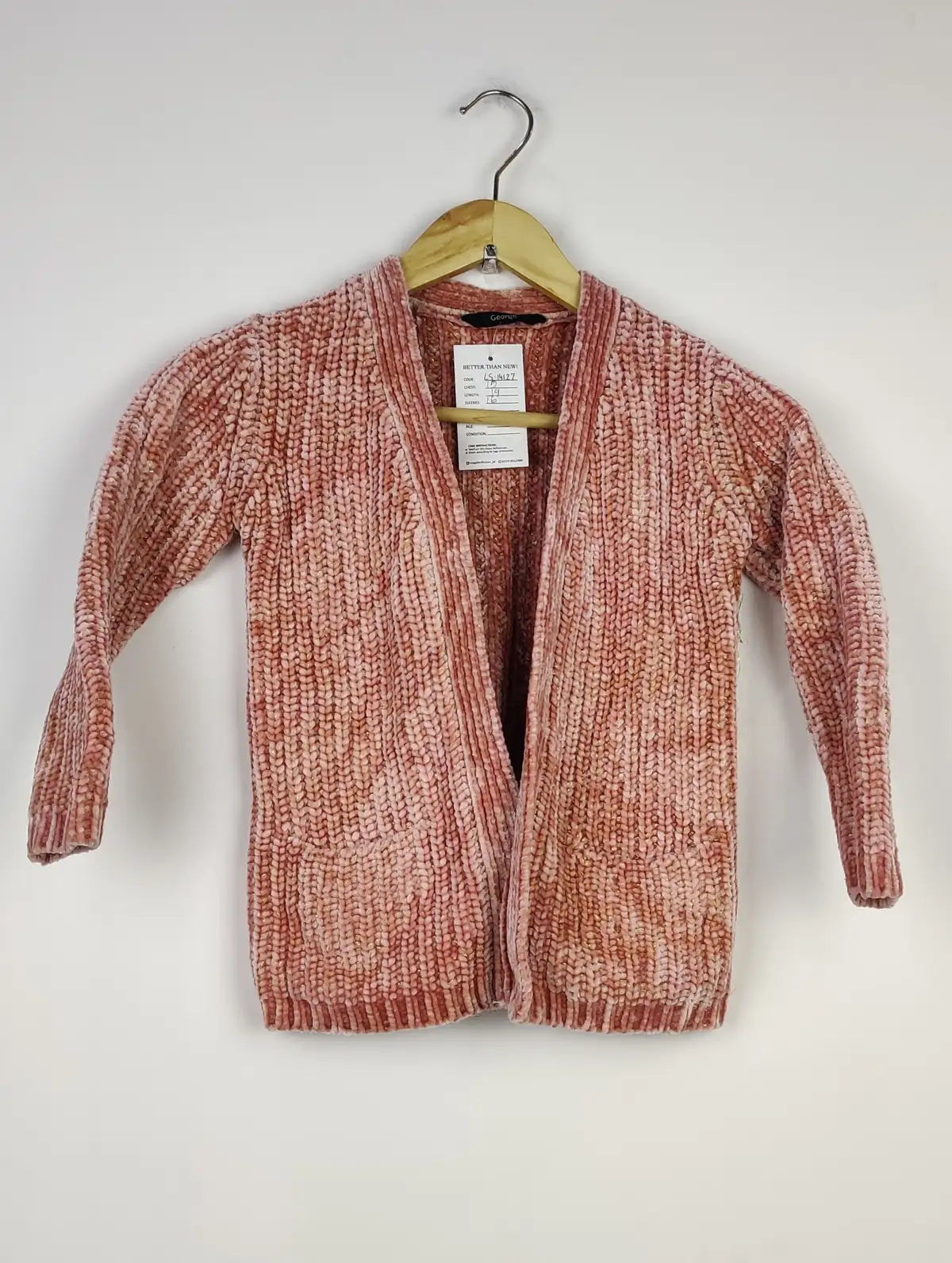Buy online pre-used pre-loved 100% authentic & Original branded George (LS-14127) available in Pakistan. Top international brands avilable.