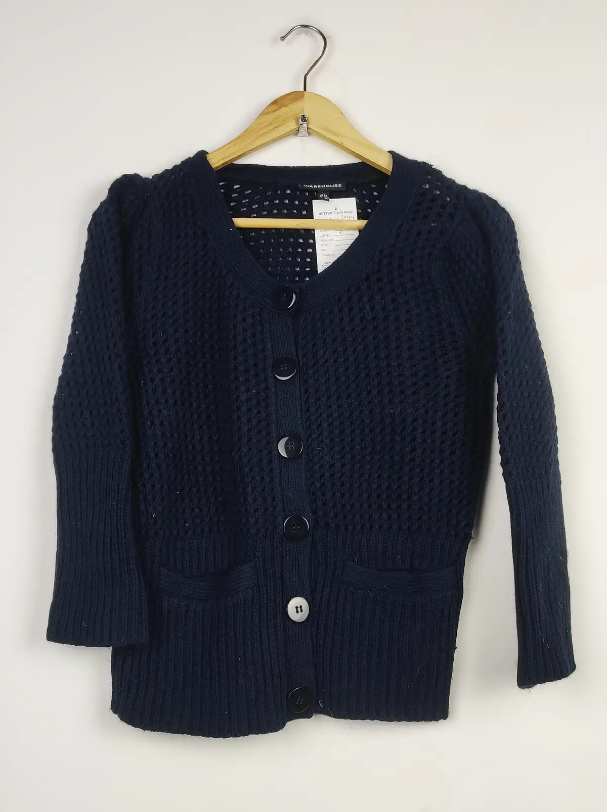 Buy online pre-used pre-loved 100% authentic & Original branded Warehouse (LS-14194) available in Pakistan. Top international brands avilable.