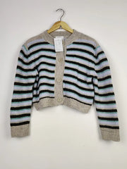Buy online pre-used pre-loved 100% authentic & Original branded Zara (LS-14196) available in Pakistan. Top international brands avilable.
