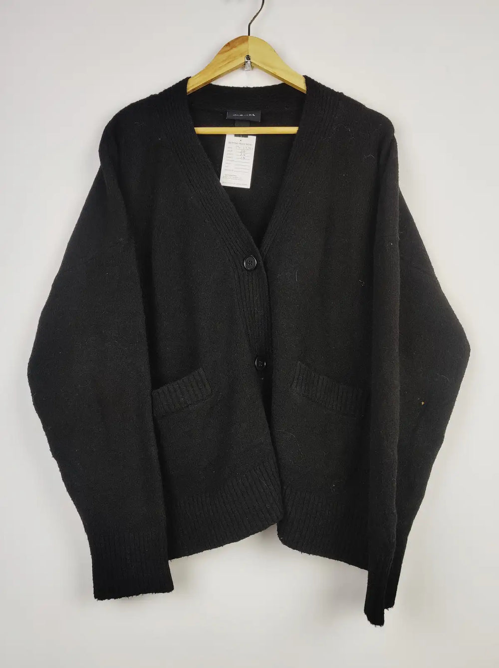 Buy online pre-used pre-loved 100% authentic & Original branded Monki (LS-14261) available in Pakistan. Top international brands avilable.