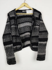 Buy online pre-used pre-loved 100% authentic & Original branded George (LS-14523) available in Pakistan. Top international brands avilable.