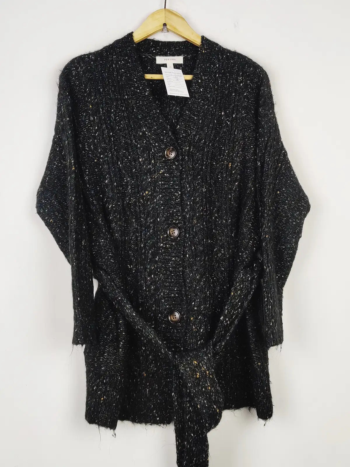 Buy online pre-used pre-loved 100% authentic & Original branded Marks & Spencer (LS-14590) available in Pakistan. Top international brands avilable.