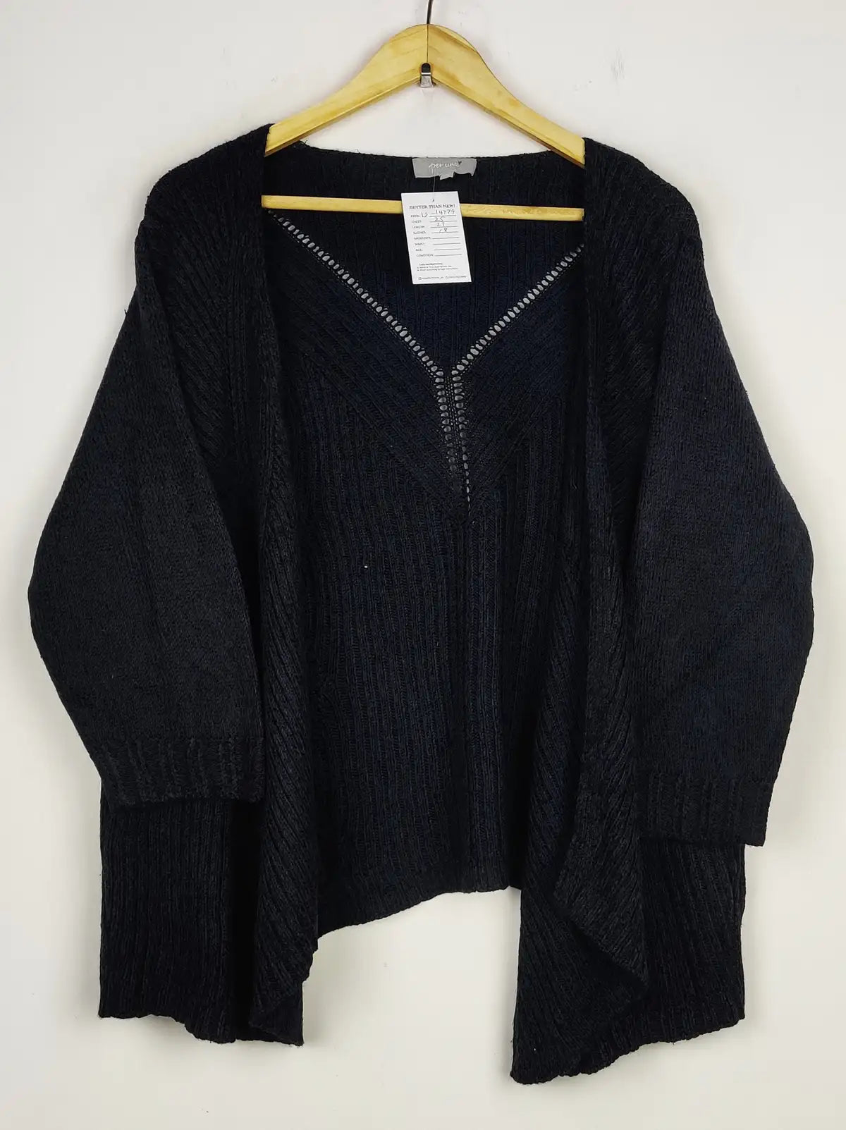 Buy online pre-used pre-loved 100% authentic & Original branded Peruna (LS-14779) available in Pakistan. Top international brands avilable.