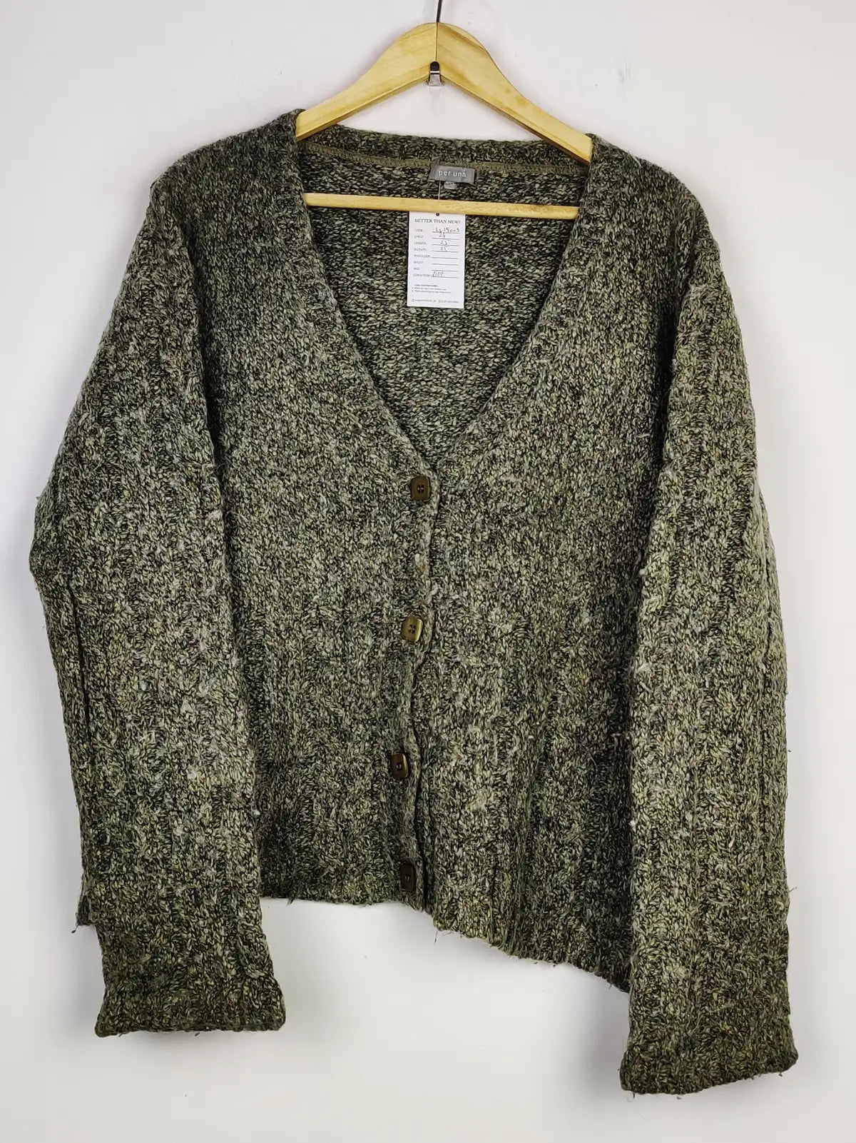 Buy online pre-used pre-loved 100% authentic & Original branded Peruna (LS-15005) available in Pakistan. Top international brands avilable.