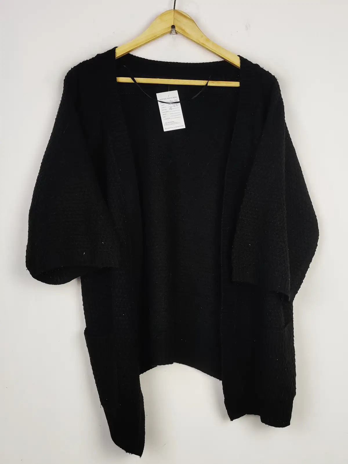 Buy online pre-used pre-loved 100% authentic & Original branded Atmosphere (LS-15093) available in Pakistan. Top international brands avilable.