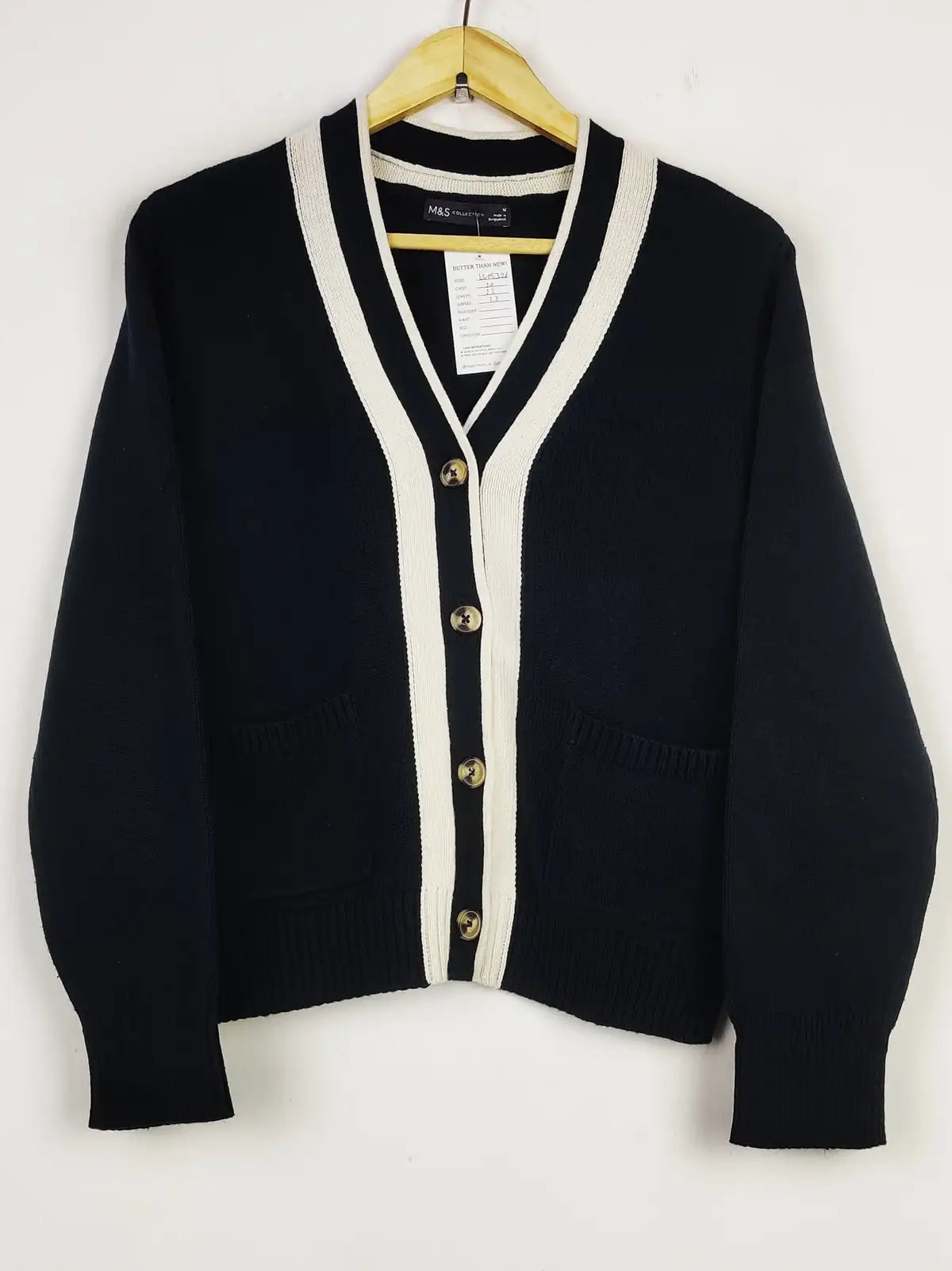 Buy online pre-used pre-loved 100% authentic & Original branded Marks & Spencer (LS-15326) available in Pakistan. Top international brands avilable.