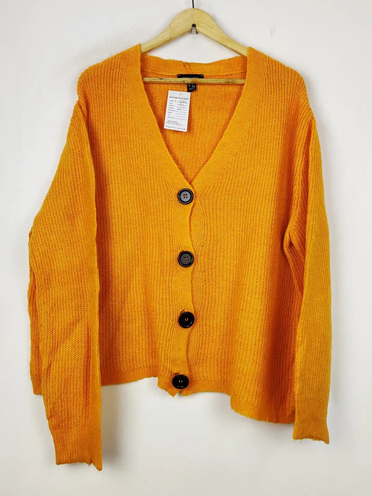 Buy online pre-used pre-loved 100% authentic & Original branded New Look (LS-15870) available in Pakistan. Top international brands avilable.