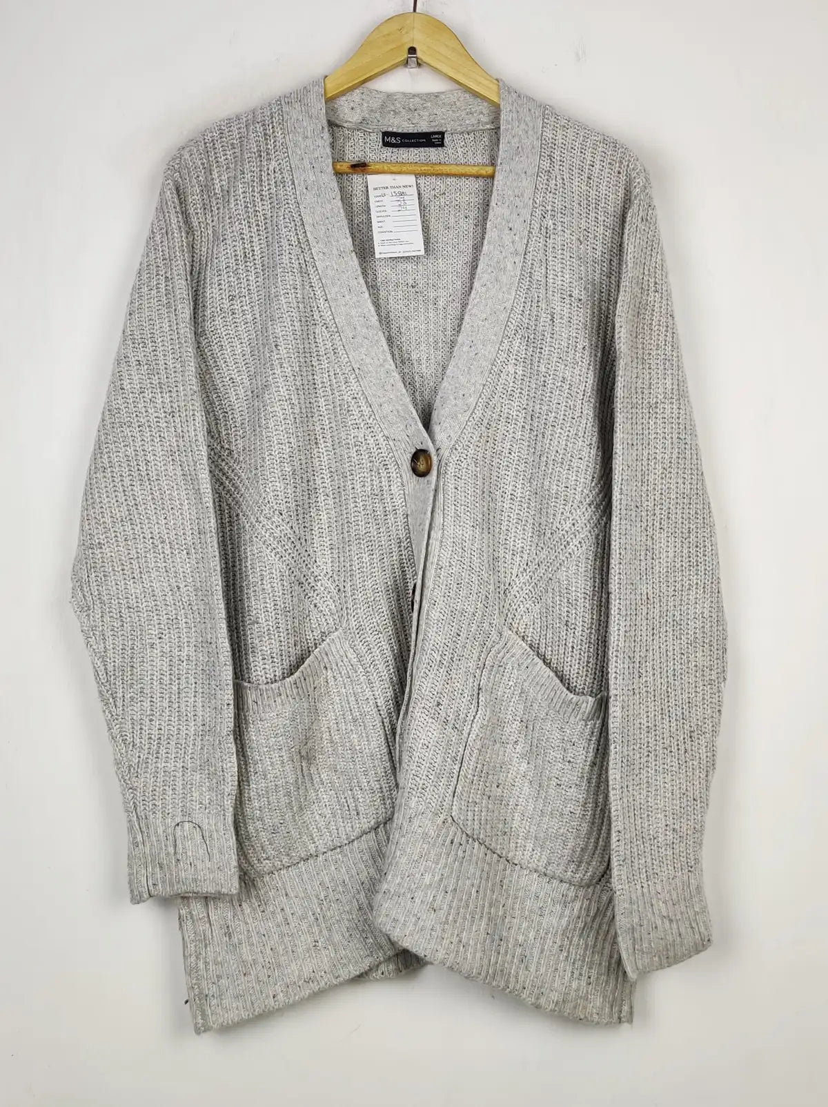 Buy online pre-used pre-loved 100% authentic & Original branded Marks & Spencer (LS-15881) available in Pakistan. Top international brands avilable.