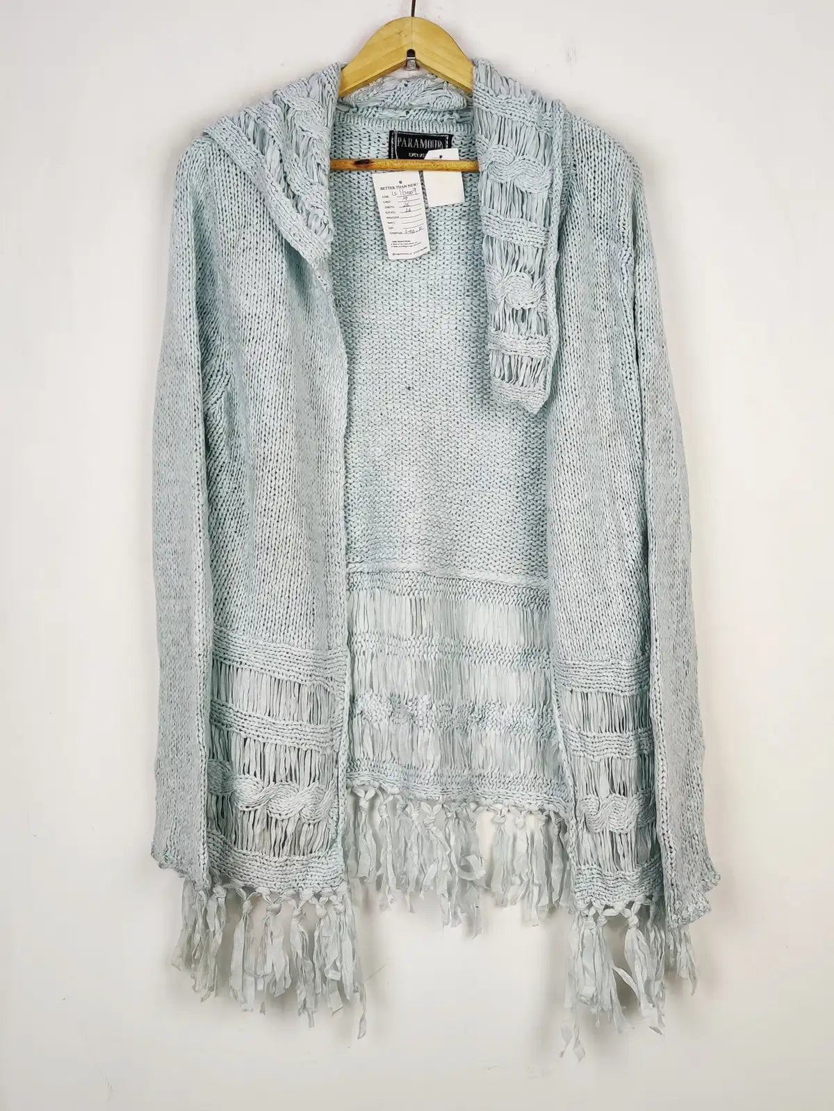 Buy online pre-used pre-loved 100% authentic & Original branded Paramour (LS-16009) available in Pakistan. Top international brands avilable.