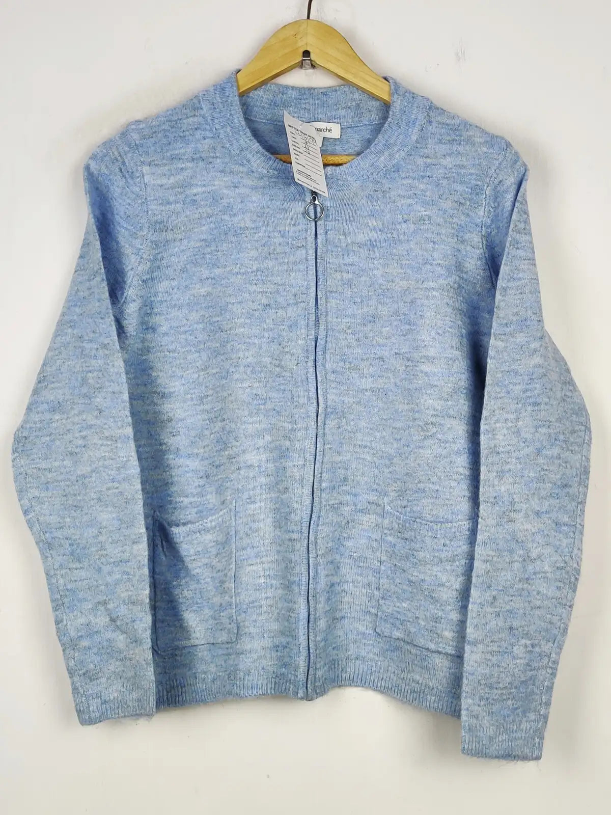 Buy online pre-used pre-loved 100% authentic & Original branded Bonmarche (LS-16199) available in Pakistan. Top international brands avilable.