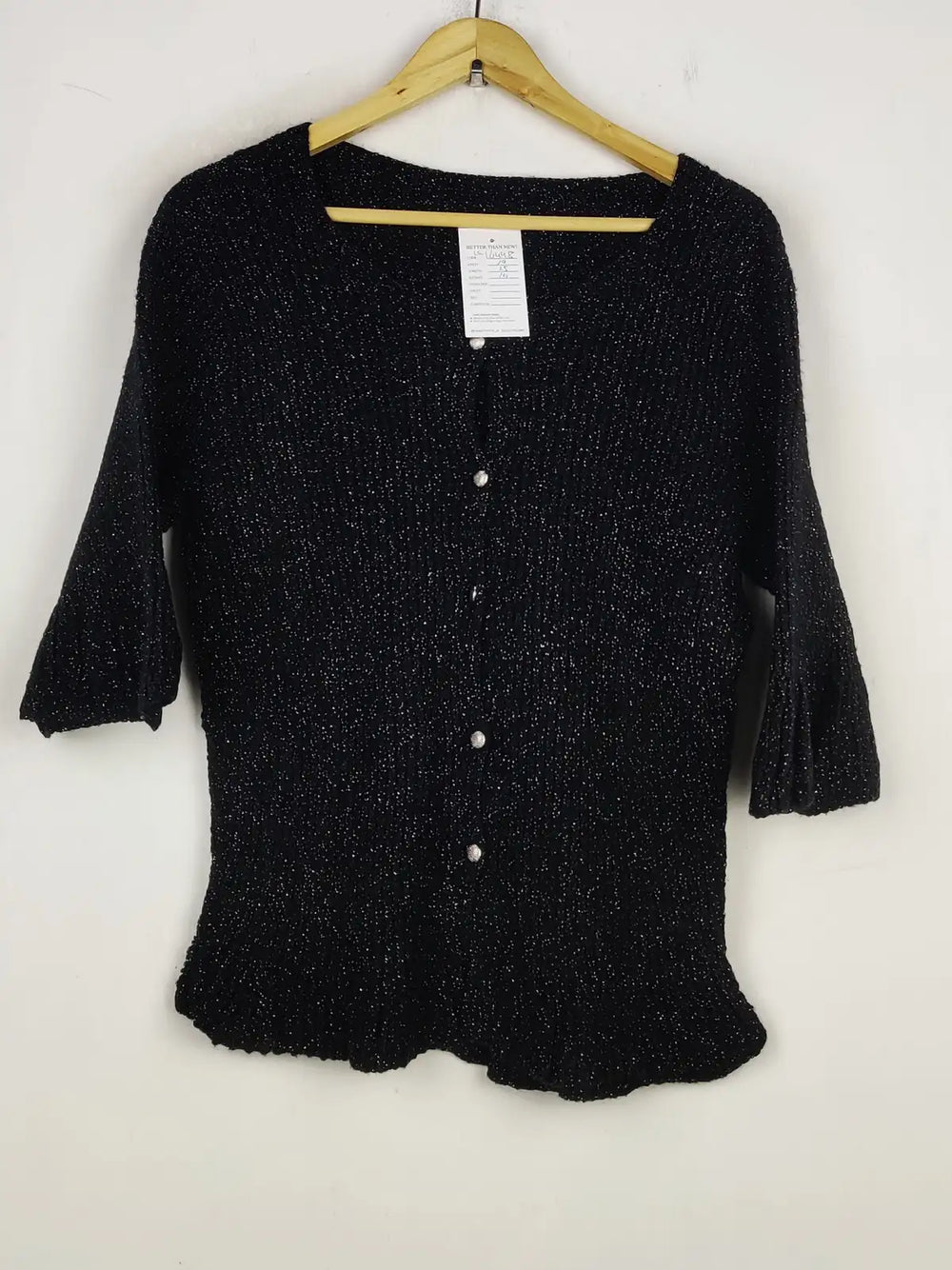 Buy online pre-used pre-loved 100% authentic & Original branded Unknown Brand (LS-16448) available in Pakistan. Top international brands avilable.