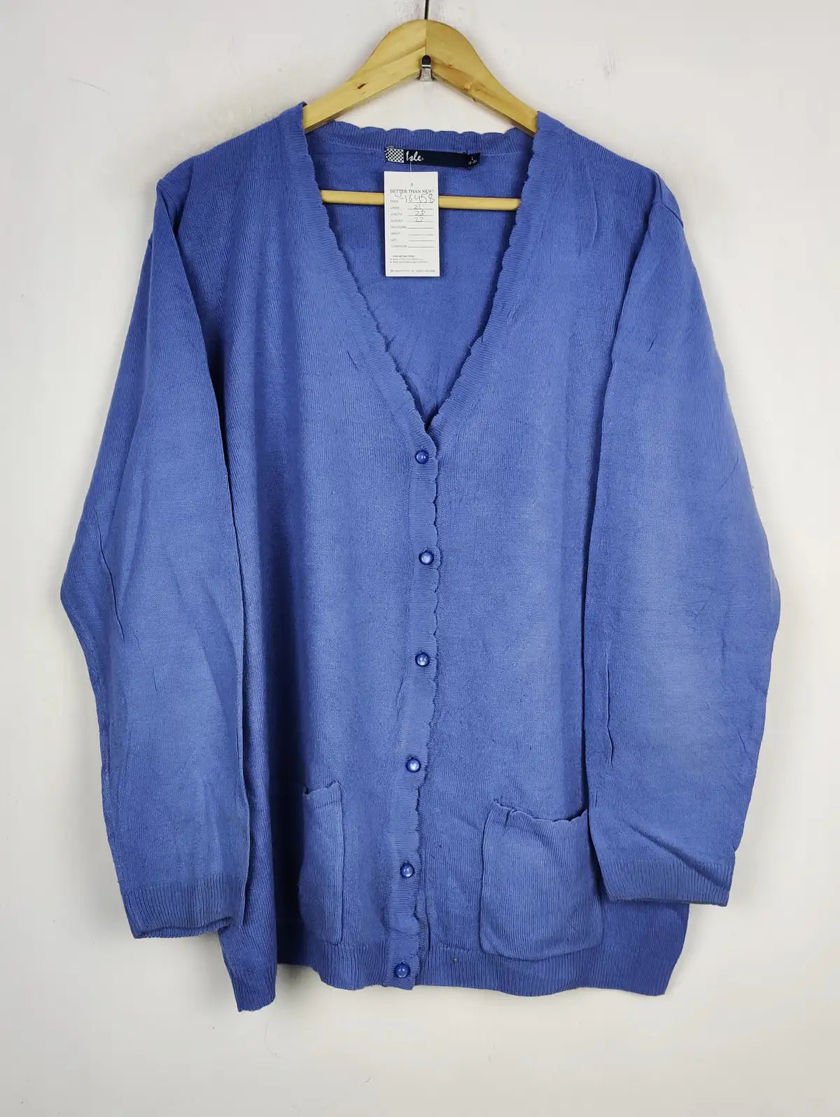 Buy online pre-used pre-loved 100% authentic & Original branded Isle (LS-16458) available in Pakistan. Top international brands avilable.