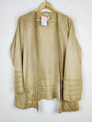 Buy online pre-used pre-loved 100% authentic & Original branded St Michel (LS-16477) available in Pakistan. Top international brands avilable.