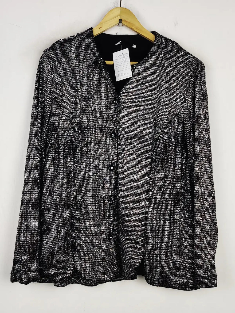 Buy online pre-used pre-loved 100% authentic & Original branded Unknown Brand (LS-16521) available in Pakistan. Top international brands avilable.