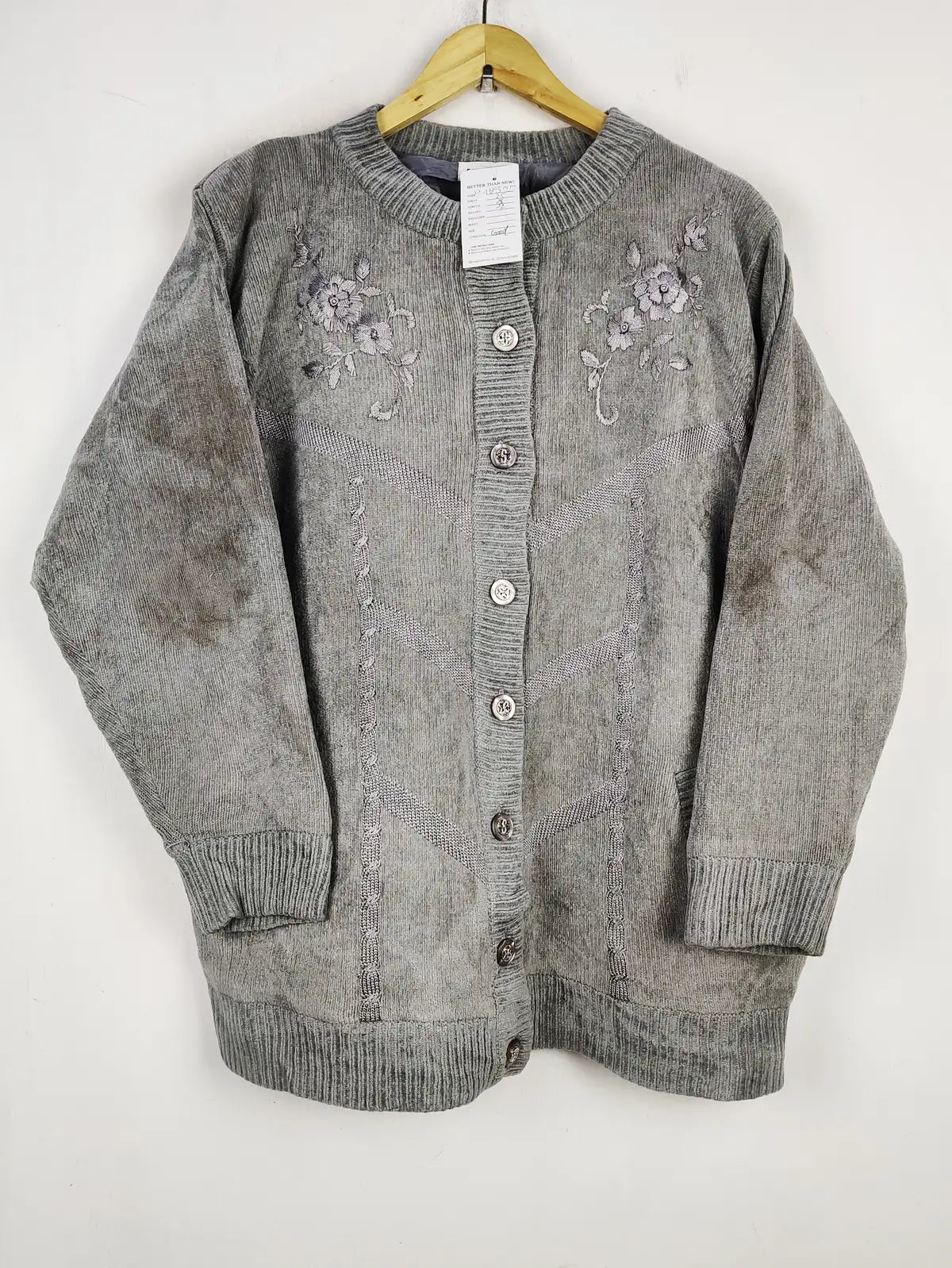 Buy online pre-used pre-loved 100% authentic & Original branded Fay Louis (LS-16527) available in Pakistan. Top international brands avilable.