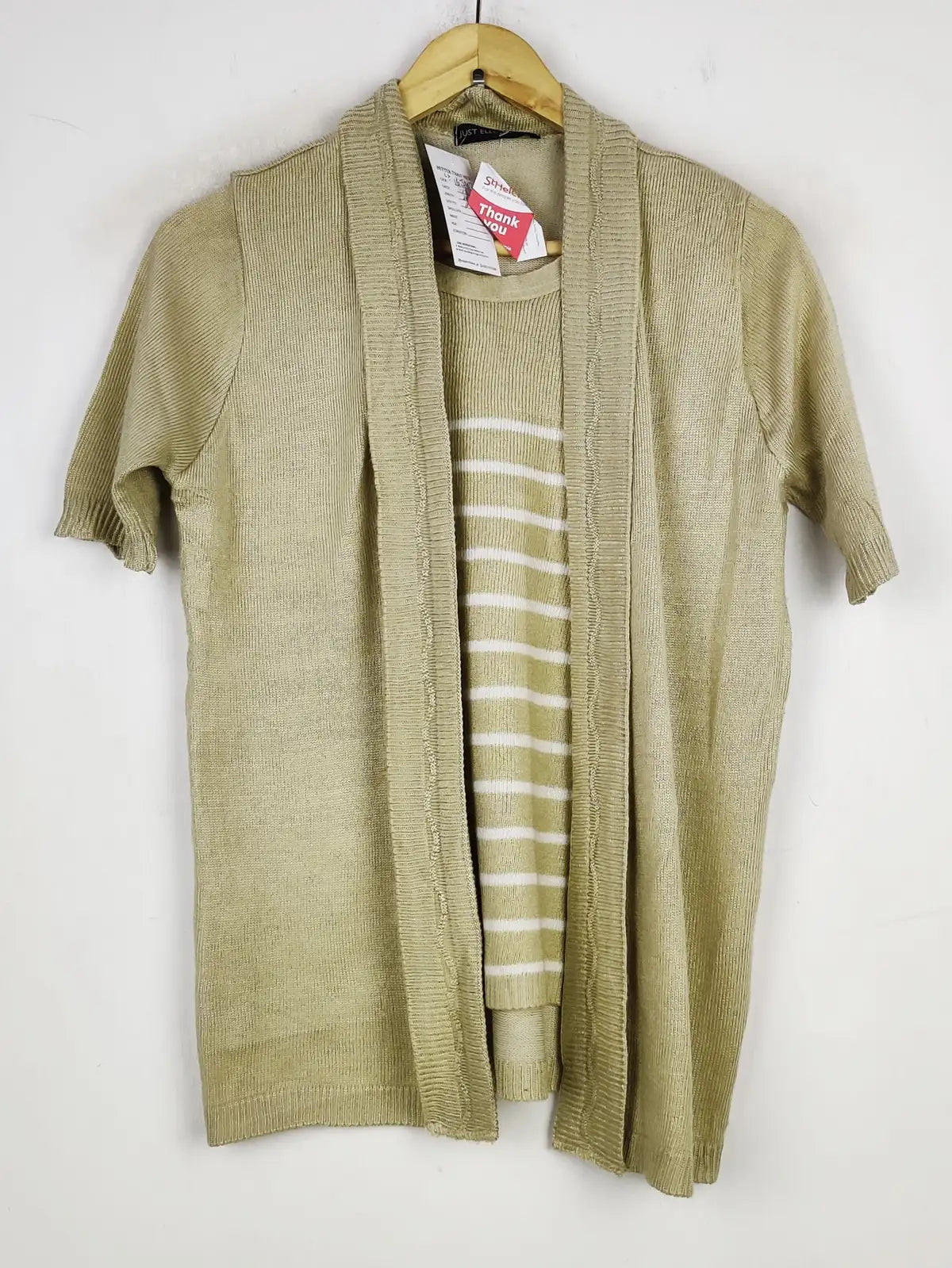 Buy online pre-used pre-loved 100% authentic & Original branded Just Elegance (LS-16542) available in Pakistan. Top international brands avilable.