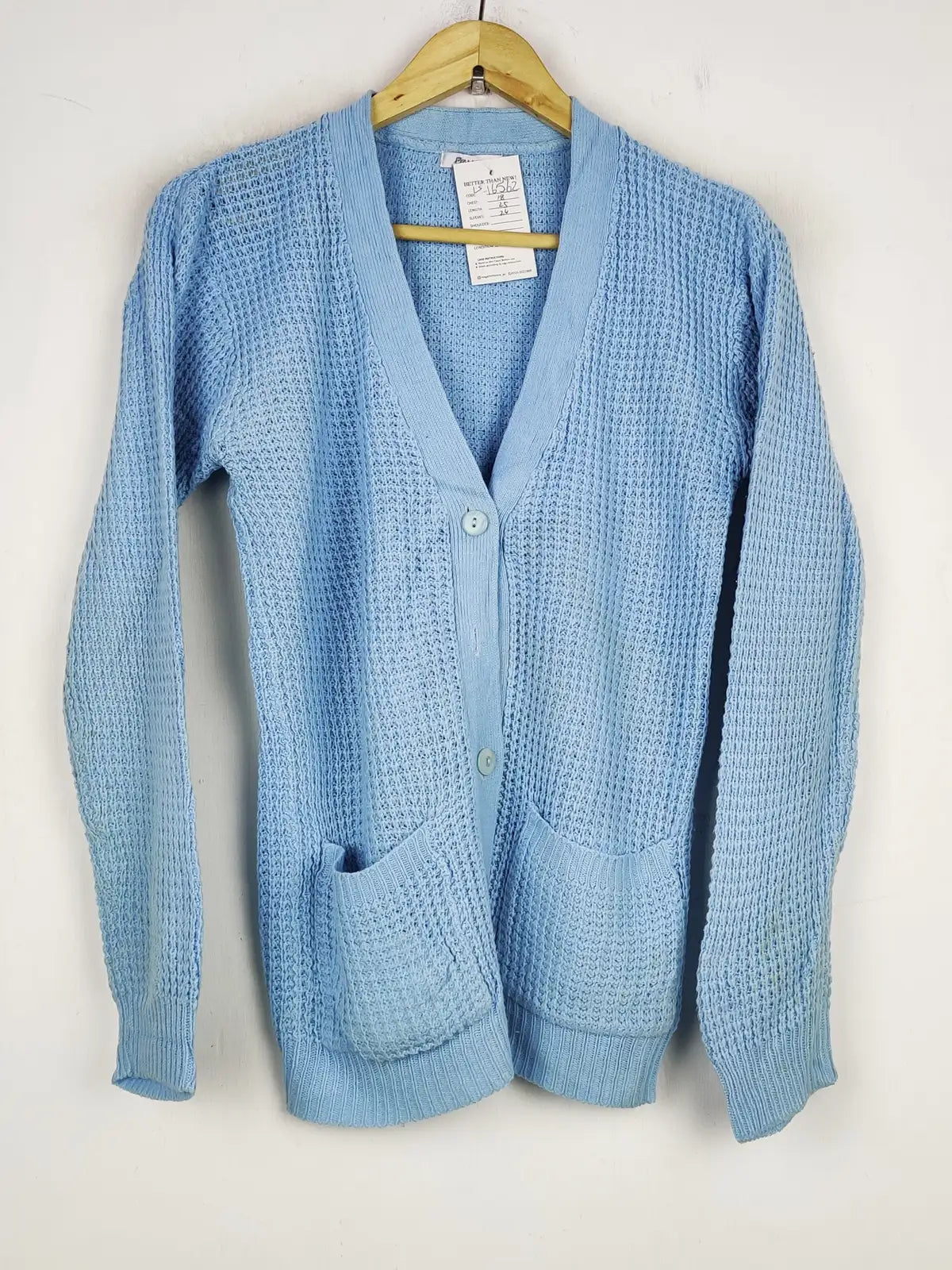 Buy online pre-used pre-loved 100% authentic & Original branded Damart (LS-16562) available in Pakistan. Top international brands avilable.